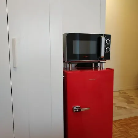 Zuretti * Μιλάνο