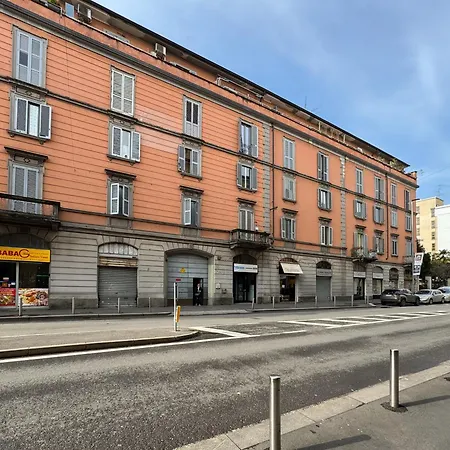 Appartamento The Floral Haven - Near M3