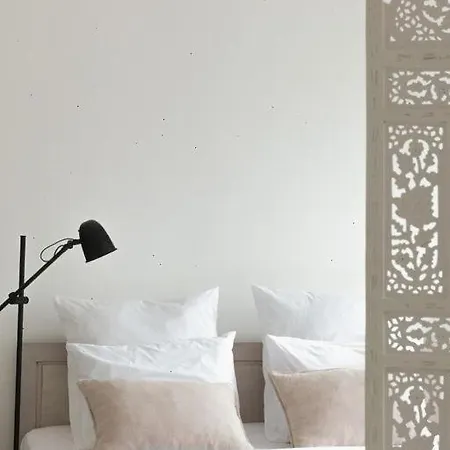 Hotel Modern Hugo Milán