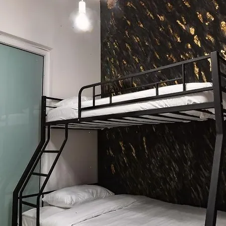 Hotel Modern Hugo