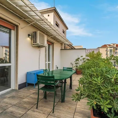 Navigli-duomo Design District Terrazza Orseolo *