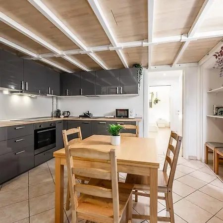 아파트 Verdi's Nest - Loft With Wifi And Ac