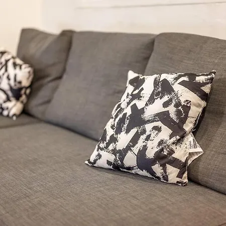 Verdi's Nest - Loft With Wifi And Ac 아파트