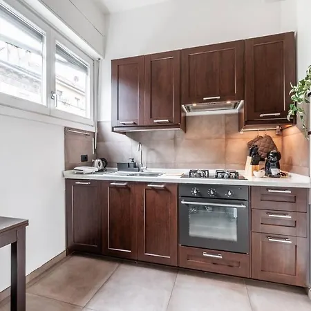 Daire Carrobbio's Nest - Elegant With Wifi And Ac