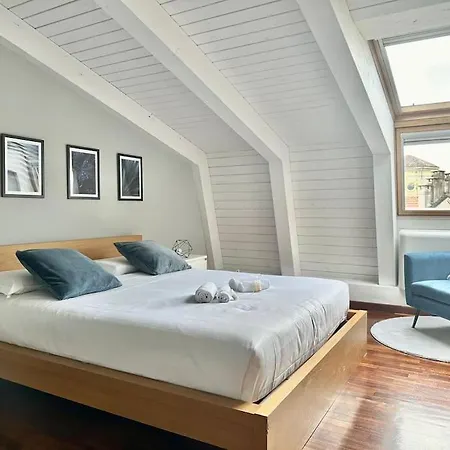 Penthouse With Patio & 2 Baths, 10 Min To Duomo * Milan