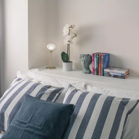 Monti Design R&r * ميلان