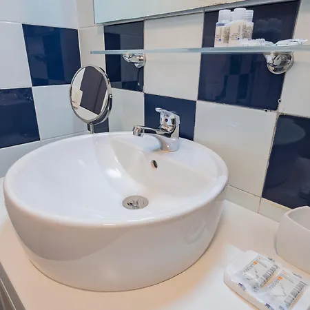 Apartment Youhosty - Via Savona 70 Mailand