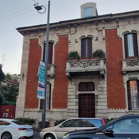 Milanrentals - Pisacane Apartamento Milán