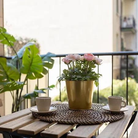 8 Min Dalla Metro Casa Elegante Con Netflix E Wifi 밀라노