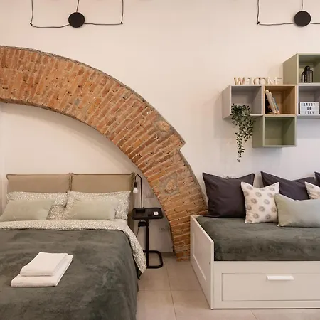 Apartmán Bricks & Beams In The Key Area Of *