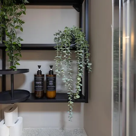 Bricks & Beams In The Key Area Of Apartamento *