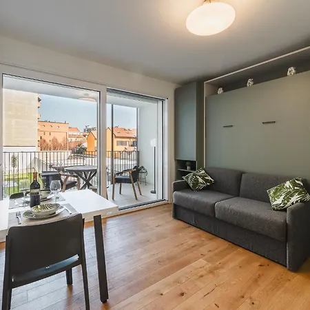 Navigli Cozy Design With Balcony *