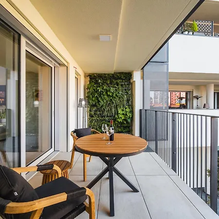 Navigli Cozy Design With Balcony