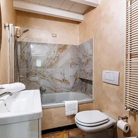 Brand New 2 Bedrooms In Brera Apartament *
