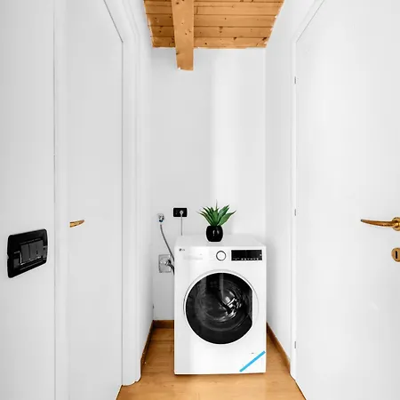 Mo37 -duomo-loreto - Chic - * Milánó