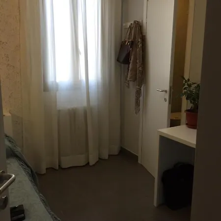 New H Marte 81 Otel