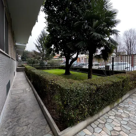 Ray 2 San Siro Milánó