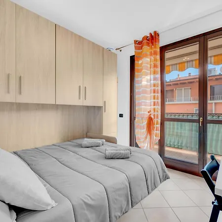 Pran27 -crescenzago - - Large - Bright - Appartamento Milano