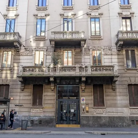 شقة Host4u - Stradivari In Corso Buenos Aires ميلان