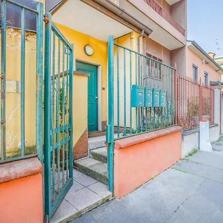 Unconventional Near Linate - Supreme Meme Loft Apartmán Milán