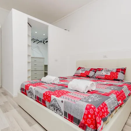 Lugano S&s Home, Moderna E Tranquilla, Vicino Al Centro Di Milano, Con Parcheggio Gratuito Esterno