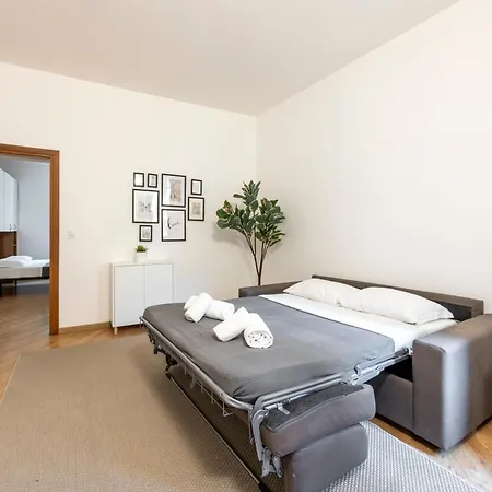Apartment Center Premuda - B *