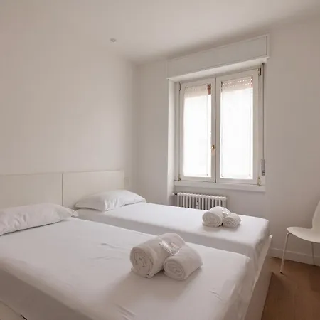 Youhosty - Gioia Tower View *