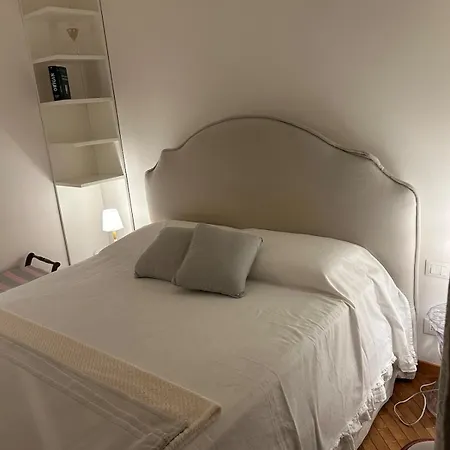 Apartment Bilocale Red House - Two Red House, Cosy Flat