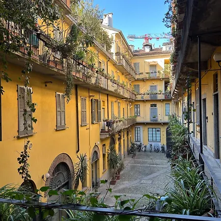 Apartment Bilocale Red House - Two Red House, Cosy Flat Milan