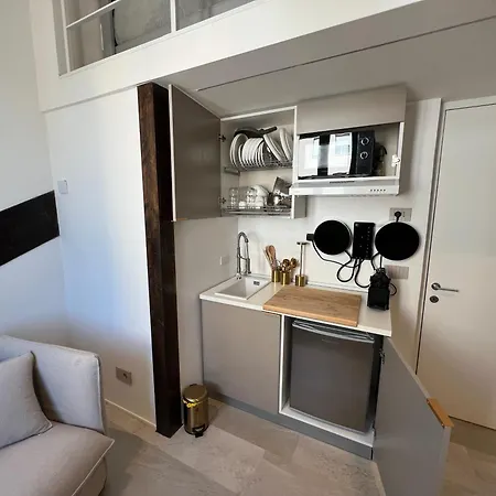 公寓 Daeiouz Residences I *