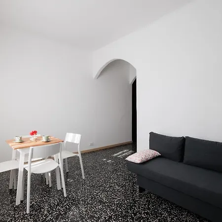 Alessia's Flat - Michetti *