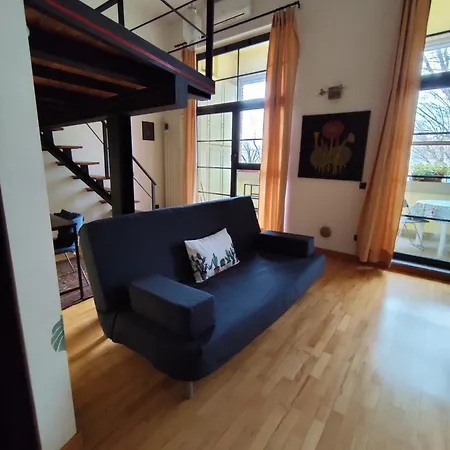 Daire La Casa Di Amy - Loft Con Garage Privato *
