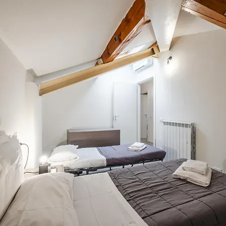 - Spazioso Vicino Metro Apartment Mailand