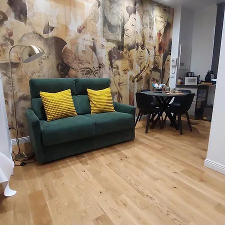 Navigli Darsena Celebrity House Apartman Milánó