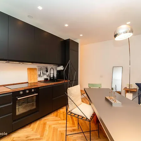 Nivola House, Bilocale Su Tre Livelli E Terrazzo Daire