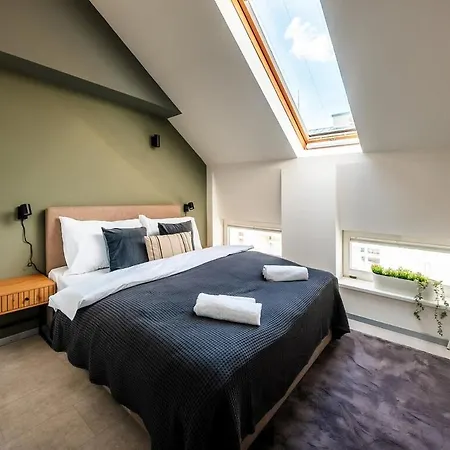 Near Duomo 4bedrooms 公寓 *