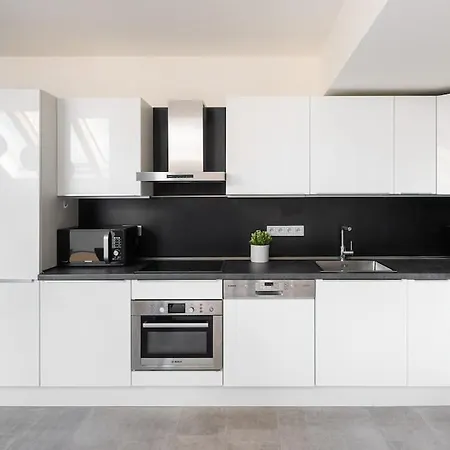 Near Duomo 4bedrooms *