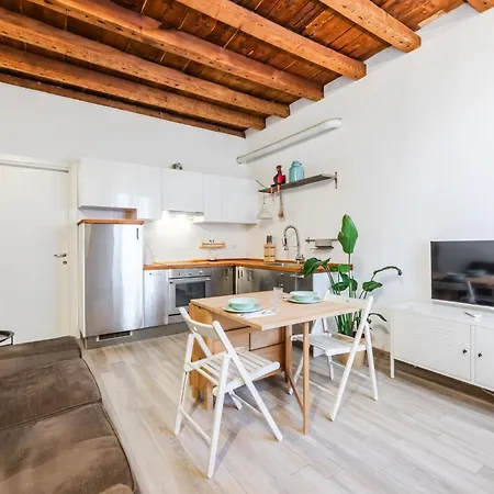 Appartement 200mt Metro - Design For Creative Living Milaan