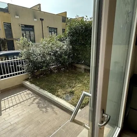 Navigli Oasis Between Fashion & Lifestyle 아파트