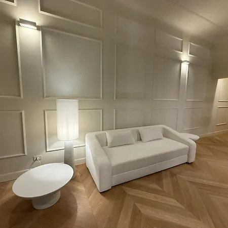 Elegante Nel Centro Di Appartement *