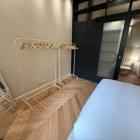 Luxury Design 1br 1ba High Ceilings *