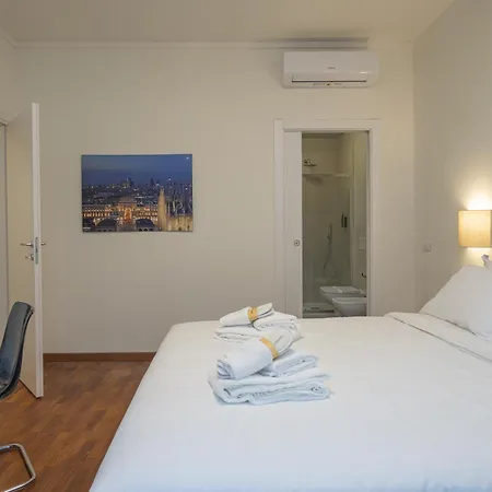 Spacious 2bdr With Balcony Arco-sempione Area, By Rentopolis