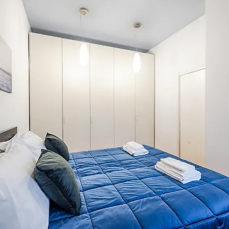 Centro Duomo-wifi-metro Lägenhet