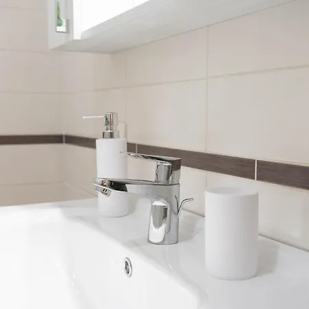 Elegant - Loreto - Mediolan