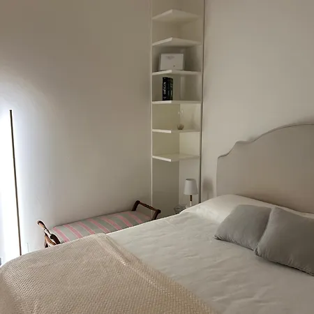 Bilocale Red House - Two Red House, Cosy Flat Apartment