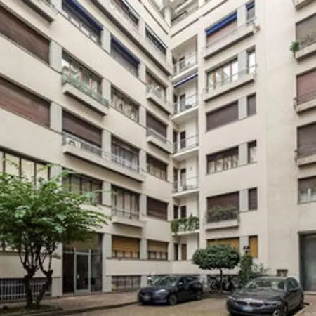 Apartment Palazzo Visconti Di Modrone, Two Beautiful By Halldis *
