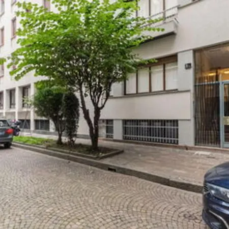 Apartment Palazzo Visconti Di Modrone, Two Beautiful By Halldis