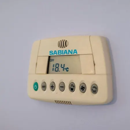 Duomo Design - Bilocale-wifi-aircon Apartamento *