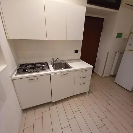 3 Station Free Parking