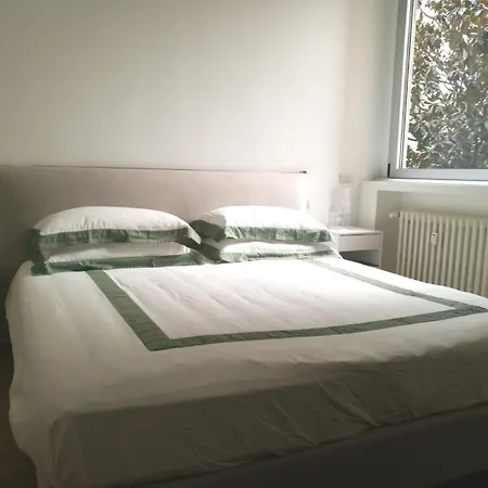Brera - Spiga Apartment Milan